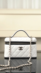 Chanel 26ss隐藏款 熊猫拼色LP盒子包 白色 图1