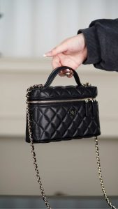 Chanel 25C 新款饭盒包 黑金 荔枝牛 图5
