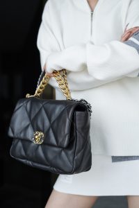CHANEL BAG 经典黑 中号 图7