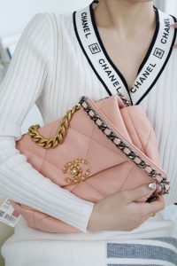 CHANE·L春夏新品19bag 裸粉小号 图7