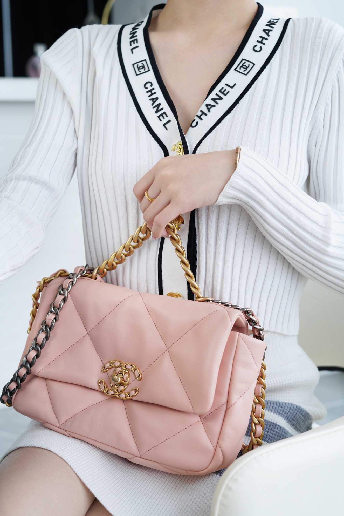 CHANE·L春夏新品19bag 裸粉小号 图9