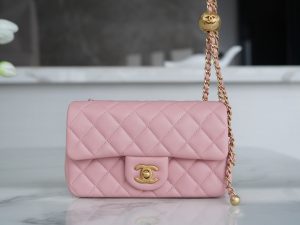 Chanel 金属球 Mini粉色 图2