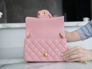 Chanel 金属球 Mini粉色 图5