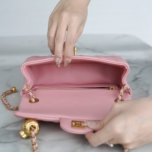 Chanel 金属球 Mini粉色 图6