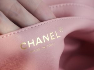 Chanel 金属球 Mini粉色 图8