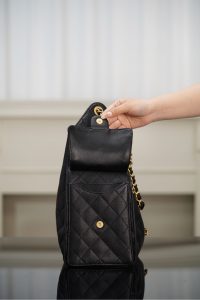 Chanel hobo bag 抽绳水桶包 黑金鱼子酱 中号 图7