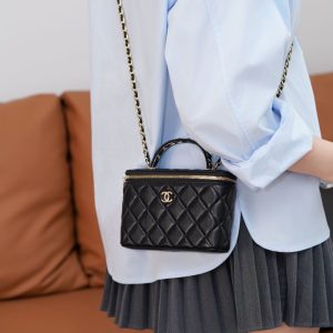 chanel 25P 新款编织手柄 盒子包 图4