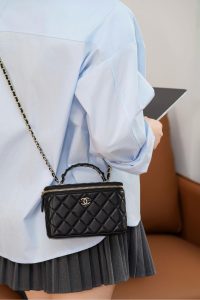 chanel 25P 新款编织手柄 盒子包 图6