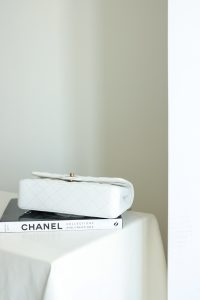 原厂皮 Classic Flap系列中号25cm 图5