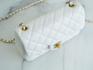 Chanel 金属球 Mini 仙女白 图7