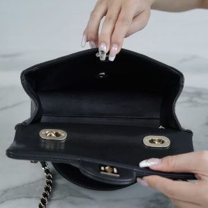 CHANEL 24p 手柄kelly盒子 黑色小号 图6