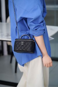 Chanel 25P 隐藏款 手柄长盒子包 荔枝牛 图1