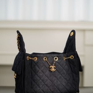 Chanel small hobo bag 黑色牛仔小号 图8
