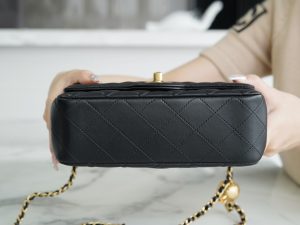 Chanel 23C大mini金属球 黑色 图6