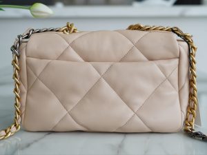 °CHANE·L春夏新品 19bag 浅杏 小号 图3