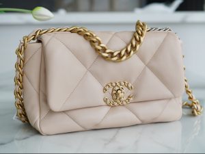 °CHANE·L春夏新品 19bag 浅杏 小号 图5