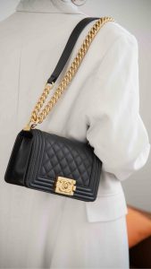 Chanel leboy 小球纹黑金小号 图1