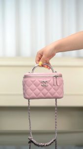 Chanel 25P 隐藏款 手柄长盒子包 粉色 荔枝牛 图1