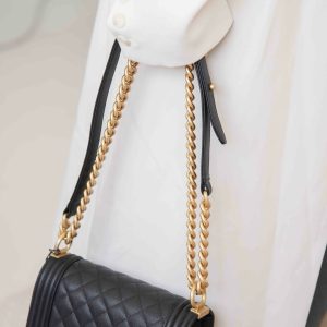 Chanel leboy 小球纹黑金小号 图6