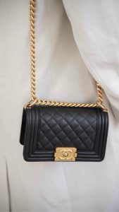 Chanel leboy 小球纹黑金小号 图9