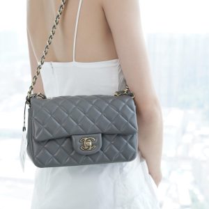 CF Classic Flap |羊皮 MINI 深灰色 图8