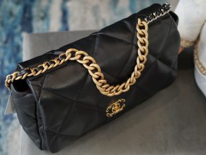 CHANEL BAG 经典黑 maxl 图8