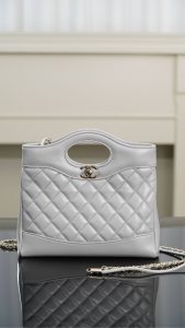 Chanel 31bag mini 浅灰 图1