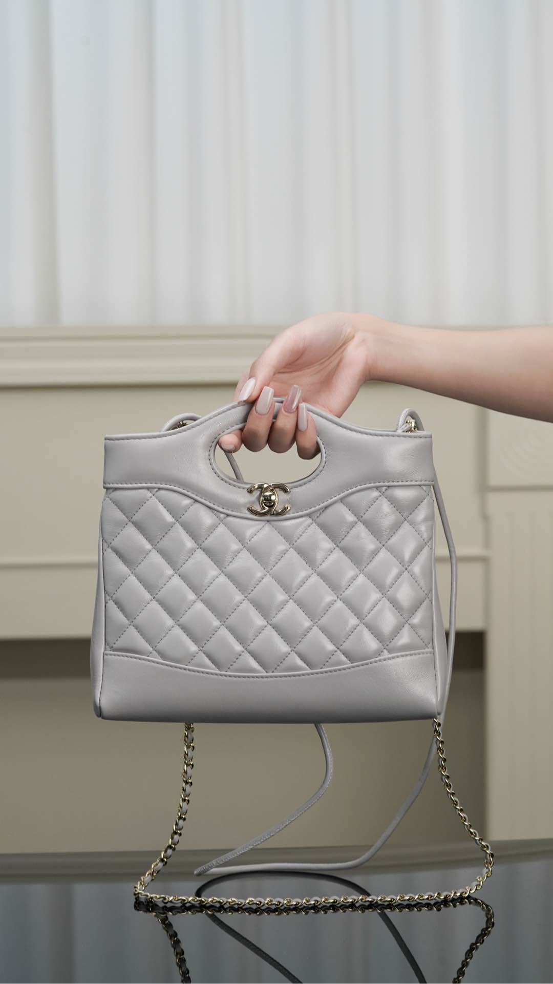 Chanel 31bag mini 浅灰 图6