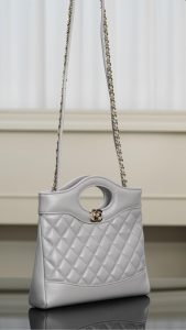 Chanel 31bag mini 浅灰 图7
