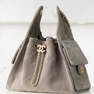 Chanel 灰色麂皮hobo 小号 图4