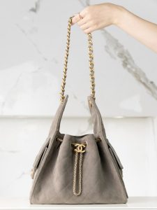 Chanel 灰色麂皮hobo 小号 图9