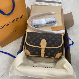 LV 法棍现货,发货实拍 图1