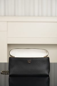 Chanel 26A系列 LP盒子包 黑金 大号 图7