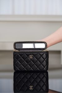chanel 25P 新款编织手柄 盒子包 图7