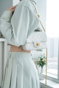 Chanel 金属球方胖子 白色 图1
