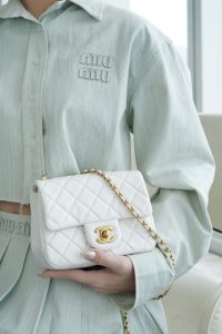 Chanel 金属球方胖子 白色 图5