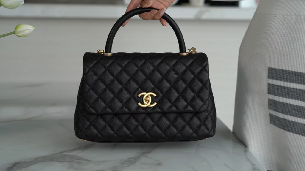 CHANEL Coco handle 牛皮手柄 黑色 中号 图1