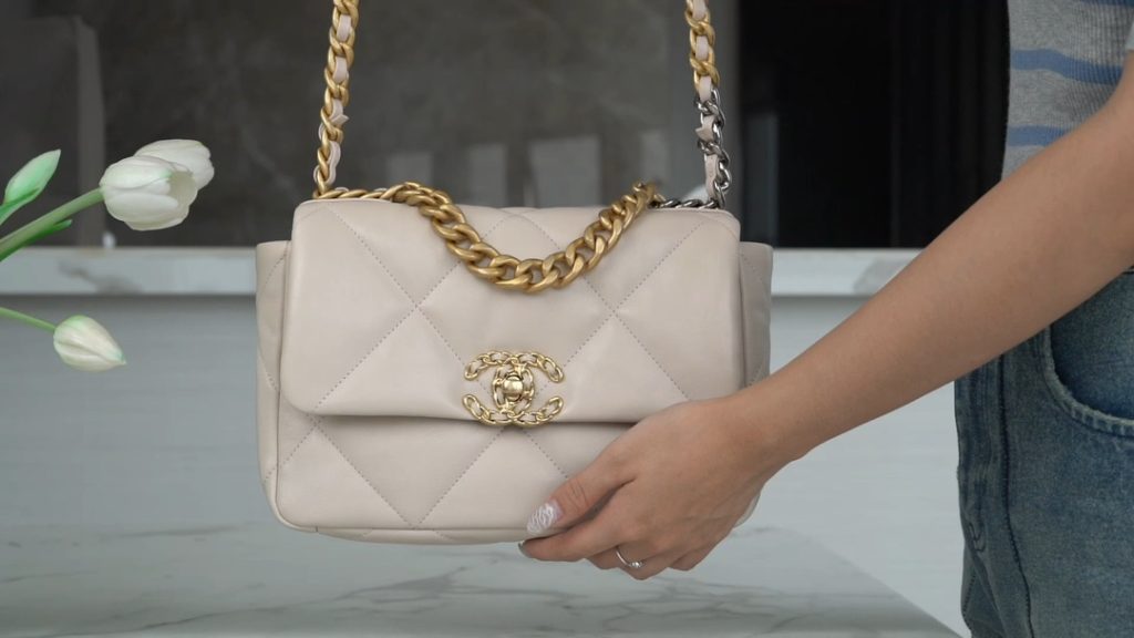 CHANEL BAG 小号 米白 图1