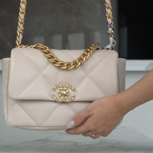 CHANEL BAG 小号 米白 图1