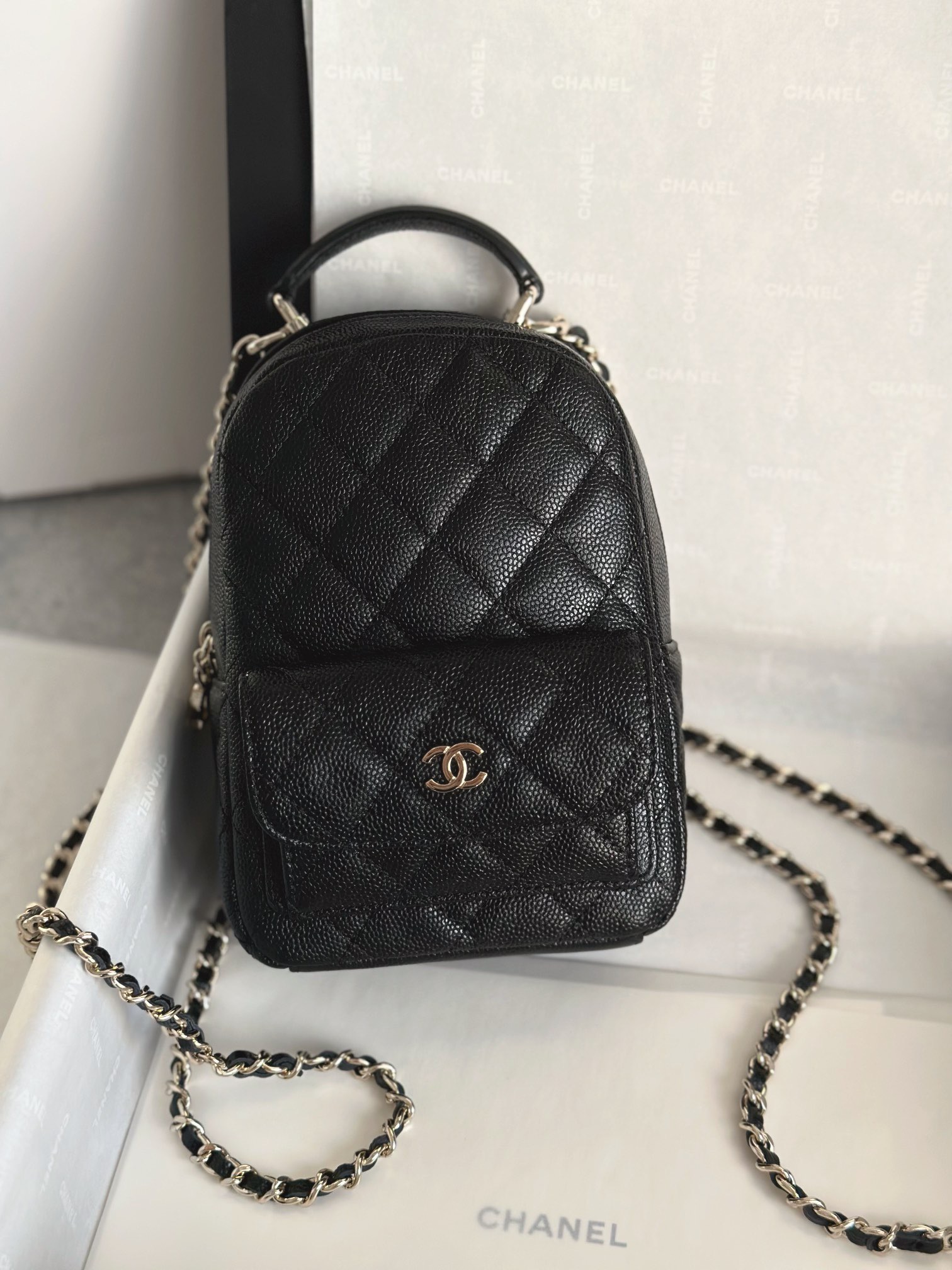 24c mini双肩包 黑色 尺寸18*22*10cm 图1