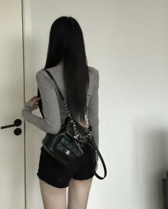 小号上身 百搭单品 图2