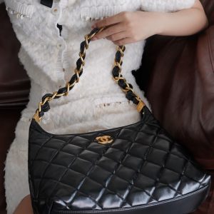 Chanel 24a Hobo黑色 大号 图1