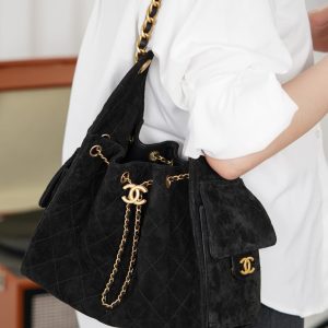 Chanel 黑色麂皮hobo 小号 图2