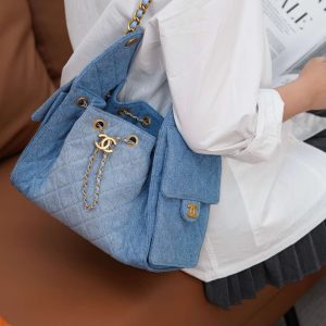 Chanel small hobo bag 牛仔蓝小号 图6