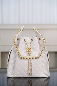 Chanel hobo bag 白色鱼子酱 中号 图1