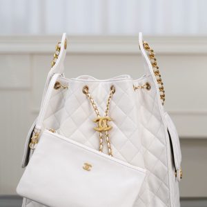 Chanel hobo bag 白色鱼子酱 中号 图6
