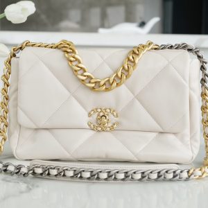 CHANEL BAG 米白 中号 图1