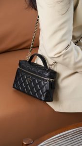Chanel 25C 新款饭盒包 黑金 荔枝牛 图1