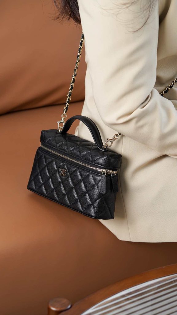 Chanel 25C 新款饭盒包 黑金 荔枝牛 图1