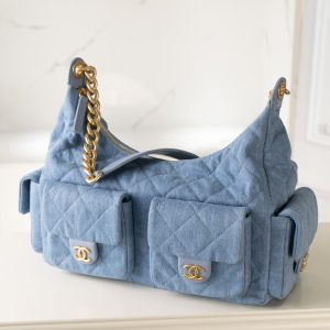 Chanel 25c早春多口袋浅牛仔hobo 大号 图4